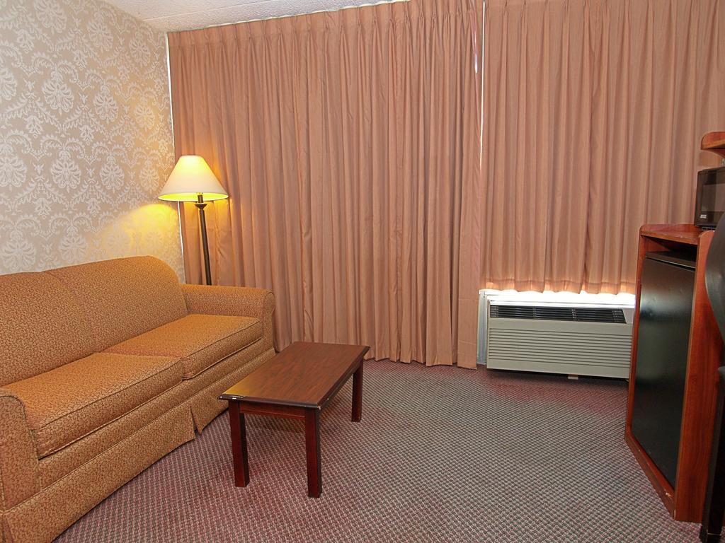 Days Inn Easton Zewnętrze zdjęcie